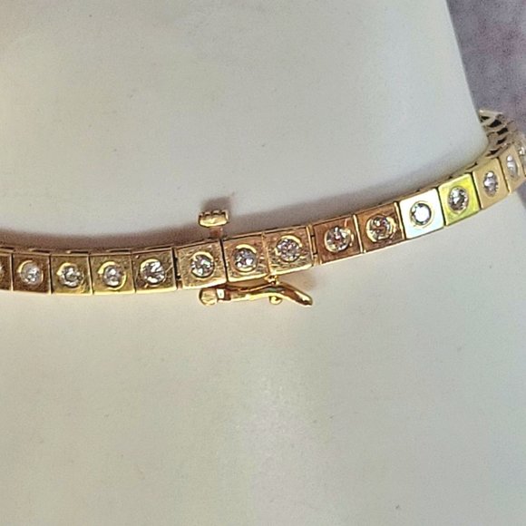 14K Gold & 42 Natural Diamonds Tennis Bracelet, Appraisal Shown - Picture 8 of 8